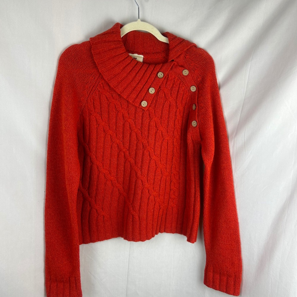 Carraig Donn Ireland Pure New Wool Cable Knit Neck Button Sweater Women Medium - Picture 2 of 8